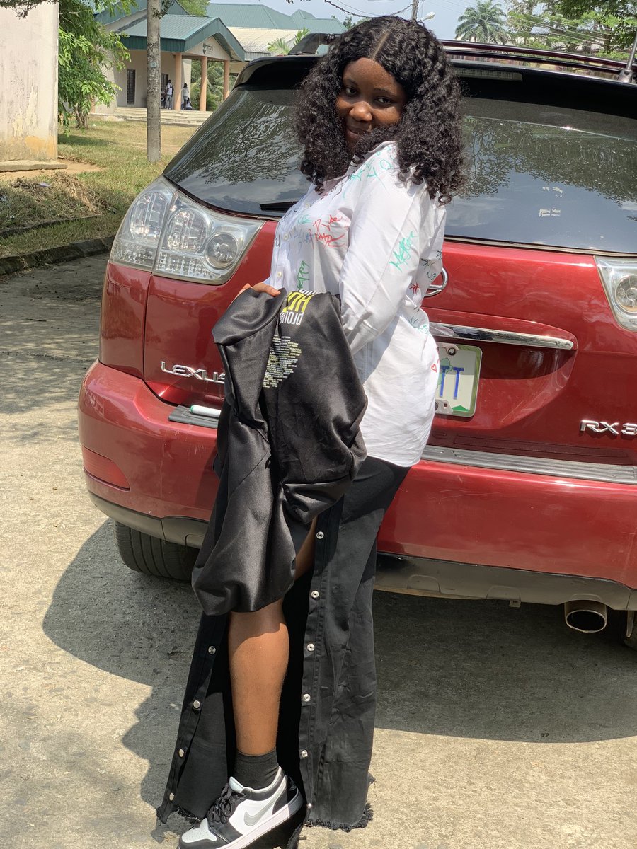 aathilda_'s tweet image. God did🫶🏽🥹💯 I only contributed 
I’m a degree hotter🔥🥹
I’m done 
#uniport