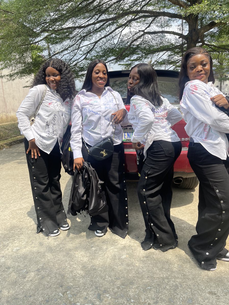 aathilda_'s tweet image. God did🫶🏽🥹💯 I only contributed 
I’m a degree hotter🔥🥹
I’m done 
#uniport