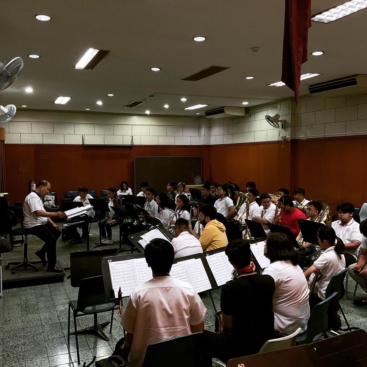 University of Santo Tomas Wind Orchestra first rehearsal for 2023 💛🎶

#USTWO
#BeyondBorders
