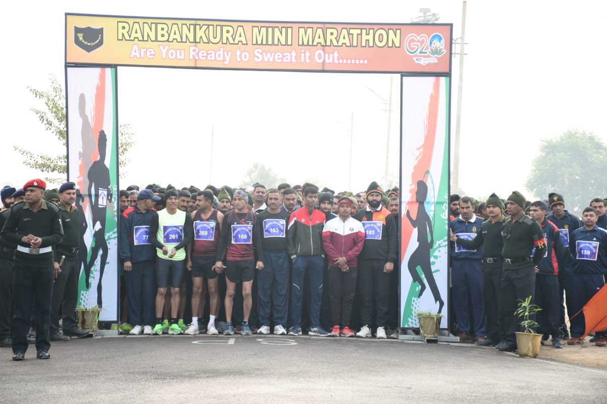 SWComd_IA's tweet photo. #RanbankuraWarriors, families &amp; children participated with great zeal, zest &amp; enthusiasm in Mini #Marathon organized to commemorate #RepublicDay23 at #BikanerMilitaryStation.
#ChetakCorps 
#ShaptaShaktiComd 
@g20org
@indianrdc
@adgpi https://t.co/3migISfYZj