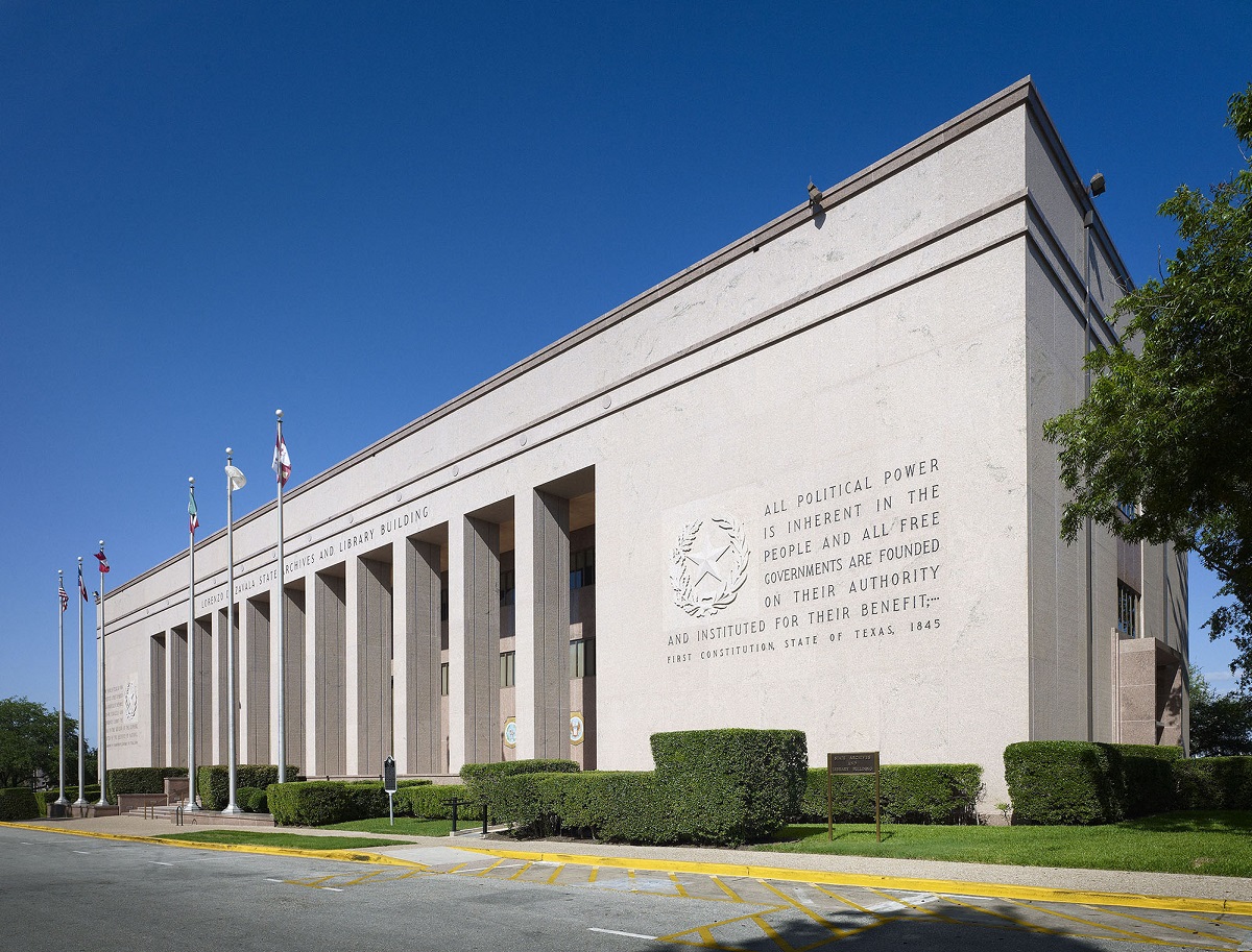 The Lorenzo de Zavala State Archives and Library Building has served as the state’s filing cabinet, housing archival records of state government as well as notable historical documents such as the Texas Declaration of Independence.

Read more: https://t.co/ij45WbbdKT https://t.co/k6qwAqissm