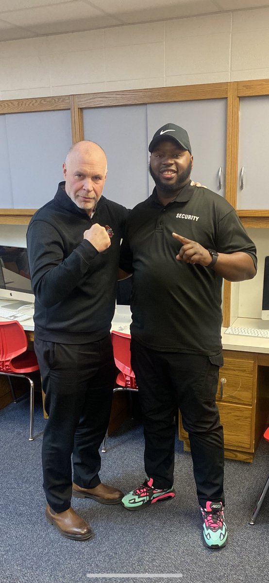 KevinBurage's tweet photo. A blessing to meet two of the best.
#CoachDay
#CoachKnowles 
#GOBUCKS https://t.co/GfJVBnHedi