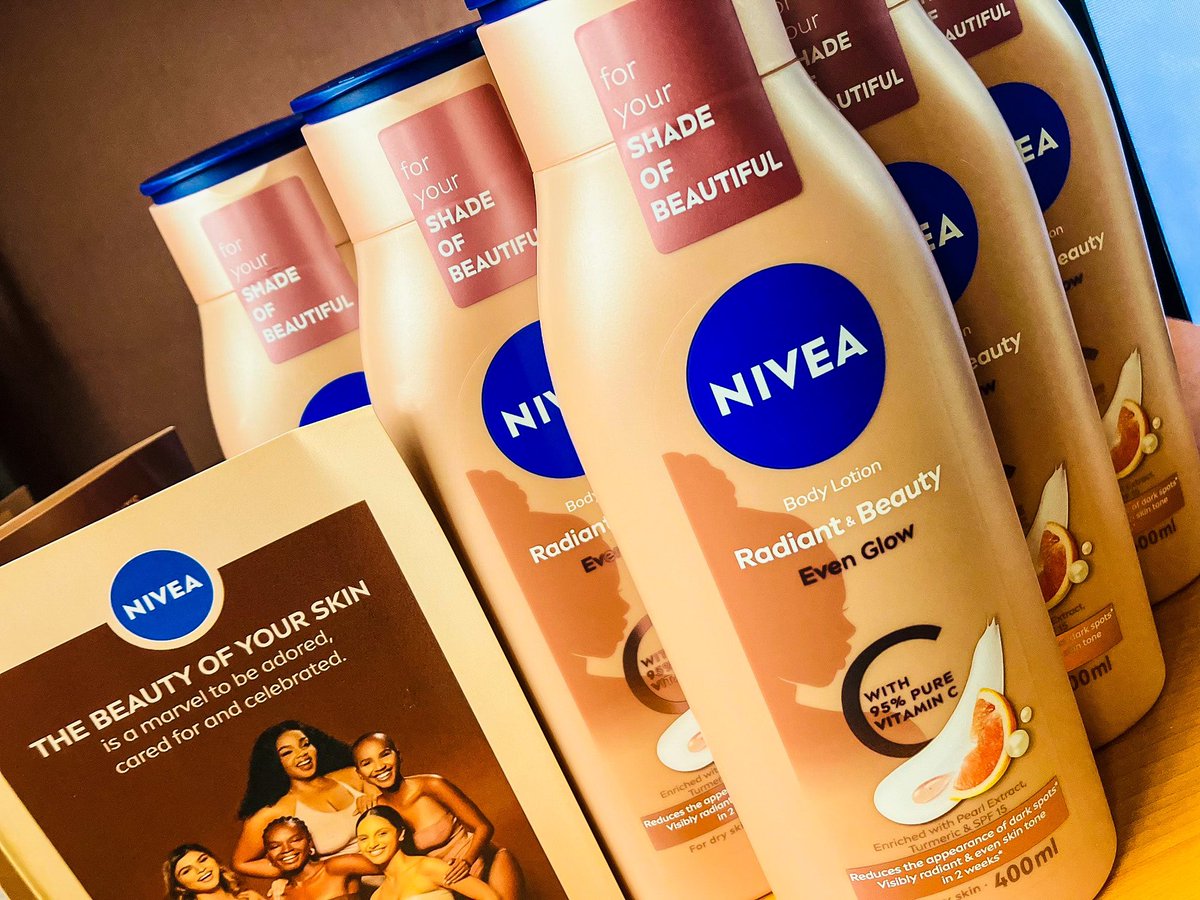 ZarmowkaySA's tweet image. #rubybox #ForYourShadeOfBeautiful #YouAreLivingArt #NIVEA #NIVEARadiantAndBeauty