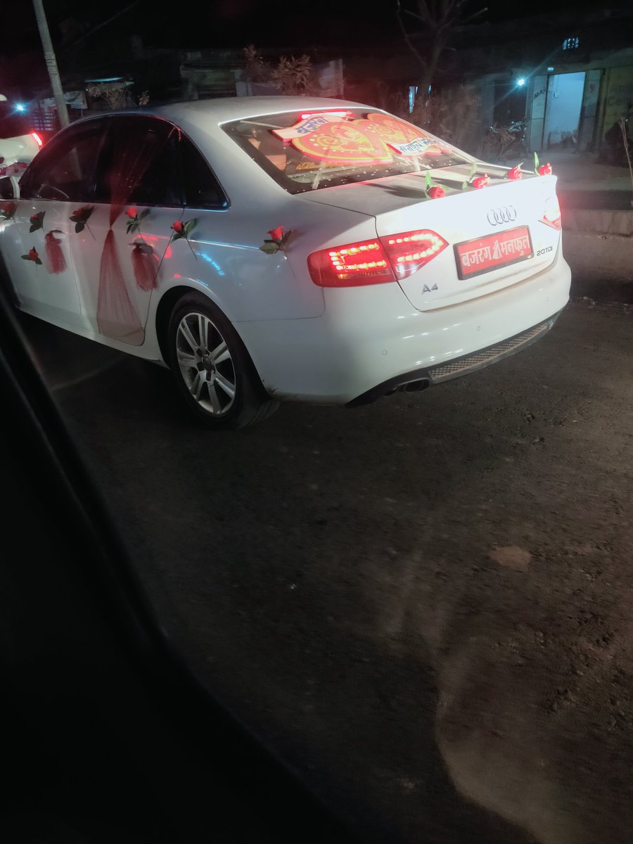 kakradev's tweet photo. @RSCellRaj @ashokgehlot51 @nitin_gadkari @amitmalviya

Cheers you are violating law and police guys are giving pass to them. No rules and regulations in rajasthan. These people who are travelling in Audi claims reservation. https://t.co/F60dToPtaY