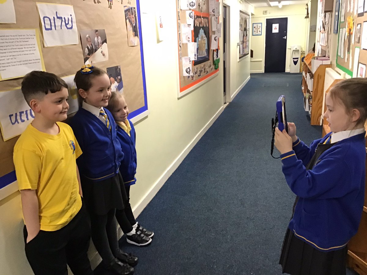 MaryvaleBham2's tweet photo. Year 2 have been creating media and taking photographs of around the school. Click the reply to see Year 2’s favourite photos. #Computing #WhatWeDoIn2 https://t.co/MVR6DJhnPL