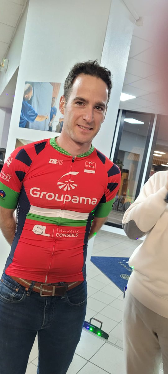 FdGroupama87's tweet photo. Fière de soutenir les clubs qui forment nos futurs Champions #ElanCyclisteAmbazac et le #CycloRacingClubLimoges87 https://t.co/smXhLVaqnn