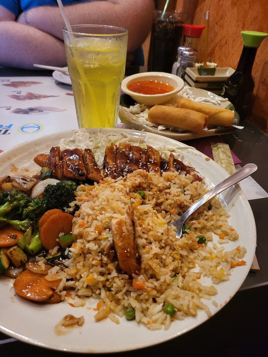 libramom1954's tweet photo. Sushi dates 🍣
#sushi https://t.co/LuX8xnj7IW