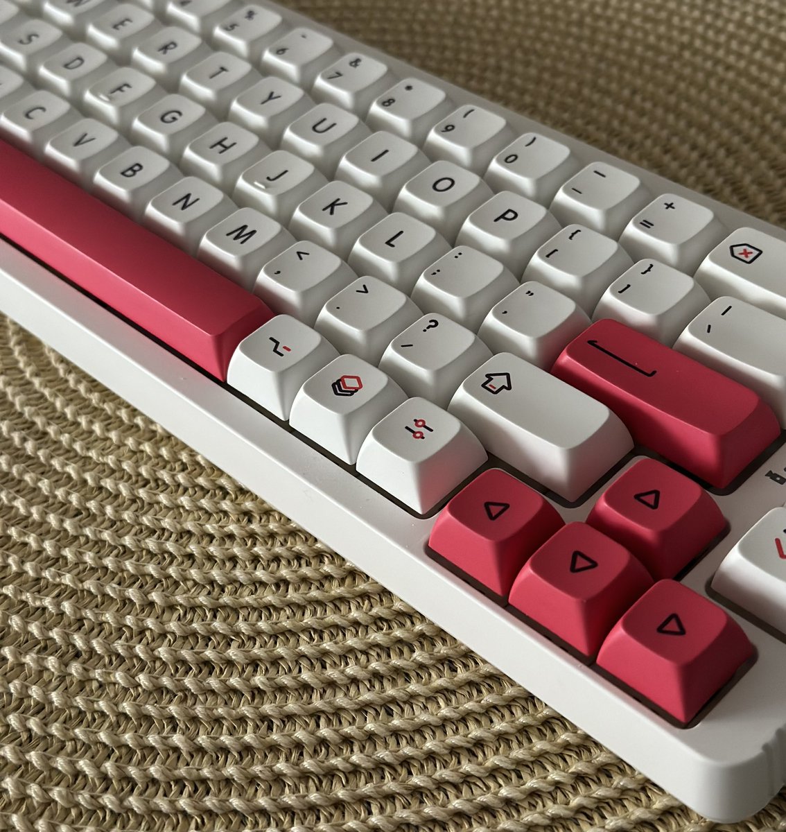 BinarioGM's tweet image. Custom Keyboard 2023: XDA, NK Cream, PBT doble inyección, 67%

#keyboard #customkb #DIY
