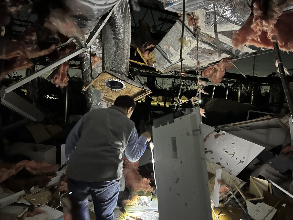 FnUzUPVXoAE_57r?format=jpg&name=medium