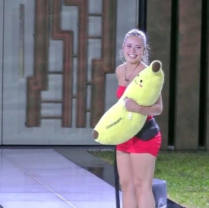 clairopostt's tweet photo. Gran Hermano murió el día que sacaron a Coti. https://t.co/RXG4ZDvXU1