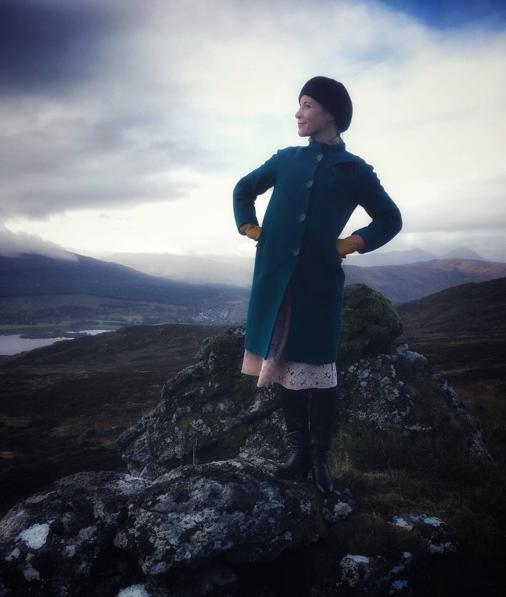 Lucy_Worsley's tweet photo. Wishing I were in the fine country of Scotland, happy #BurnsNight to all who celebrate (and no, you’re mistaken, there’s absolutely nothing ridiculous about climbing mountains dressed like this) https://t.co/XhnJvWiJyO