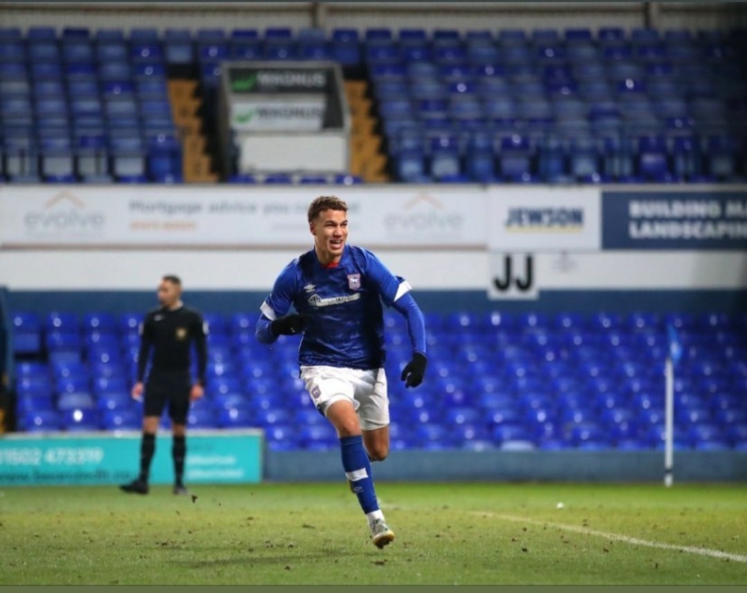 RioOudnieMorgan's tweet image. #whatafeeling #itfc
#FAYouthCup