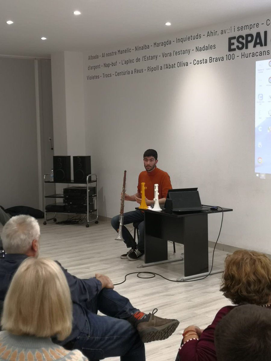 somsardana's tweet photo. Molt interessants els projectes d’avui!
📲 Hem provat la nova APP per Repartir #Sardanes (gràcies Àngel!) i ara estem esbrinant els avantatges de 🎼 les campanes per #tenora i #tible fetes en 3D: no pesen, es poden personalitzar i són més econòmiques.
https://t.co/BZ8JuVLXpn https://t.co/LLRLUTDSMy