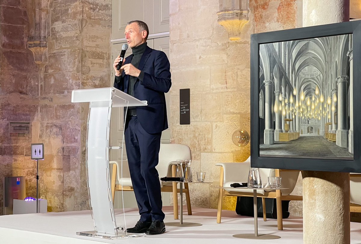 Belle conférence ce soir dans la grande nef du <a href="/CBernardins/">Collège des Bernardins</a> avec <a href="/EmmanuelFaber/">Emmanuel Faber</a> (Chair @ International Sustainability Standards Board) sur un thème essentiel : « réinventer le code source de l’économie mondiale »