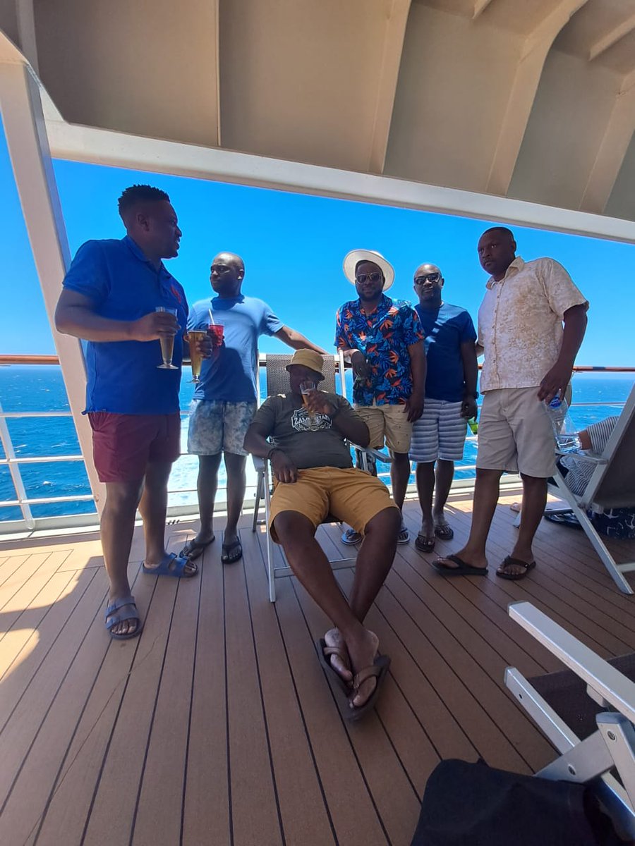 rasquibos's tweet photo. There is nothing more Zambezia than to enjoy #ZimbabweOwnLager at the mouth of the Zambezi river # Indian ocean
#FestiveDiaries
@Zambezi_Lager https://t.co/a1IblVjqP3