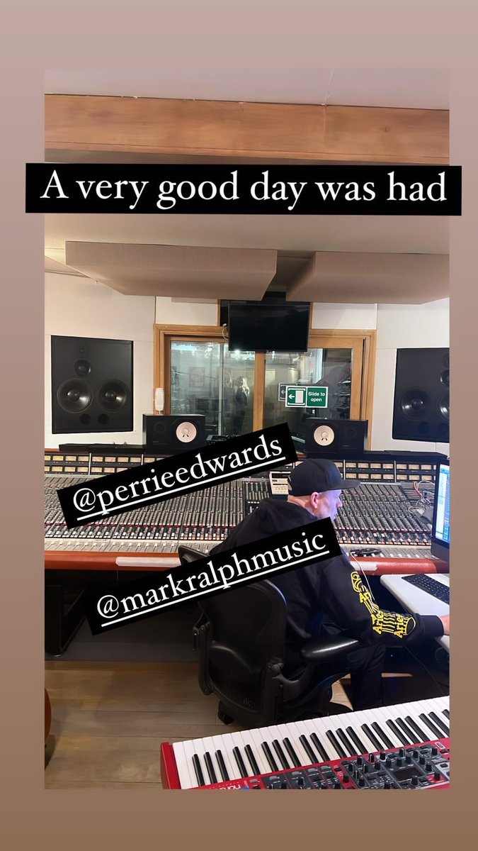 daily-perrie-edwards-on-twitter-studio-news-perrie-was-in-the
