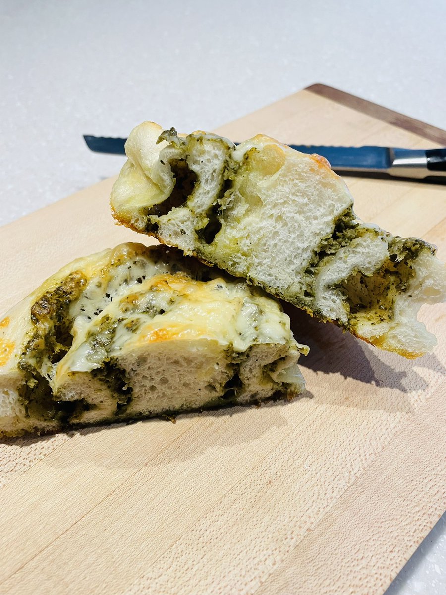 barriecobs's tweet photo. #amazing Pesto and Cheese Scroll. So good! #scratchbaked #barrie #fresh https://t.co/OOhRgJwtGp
