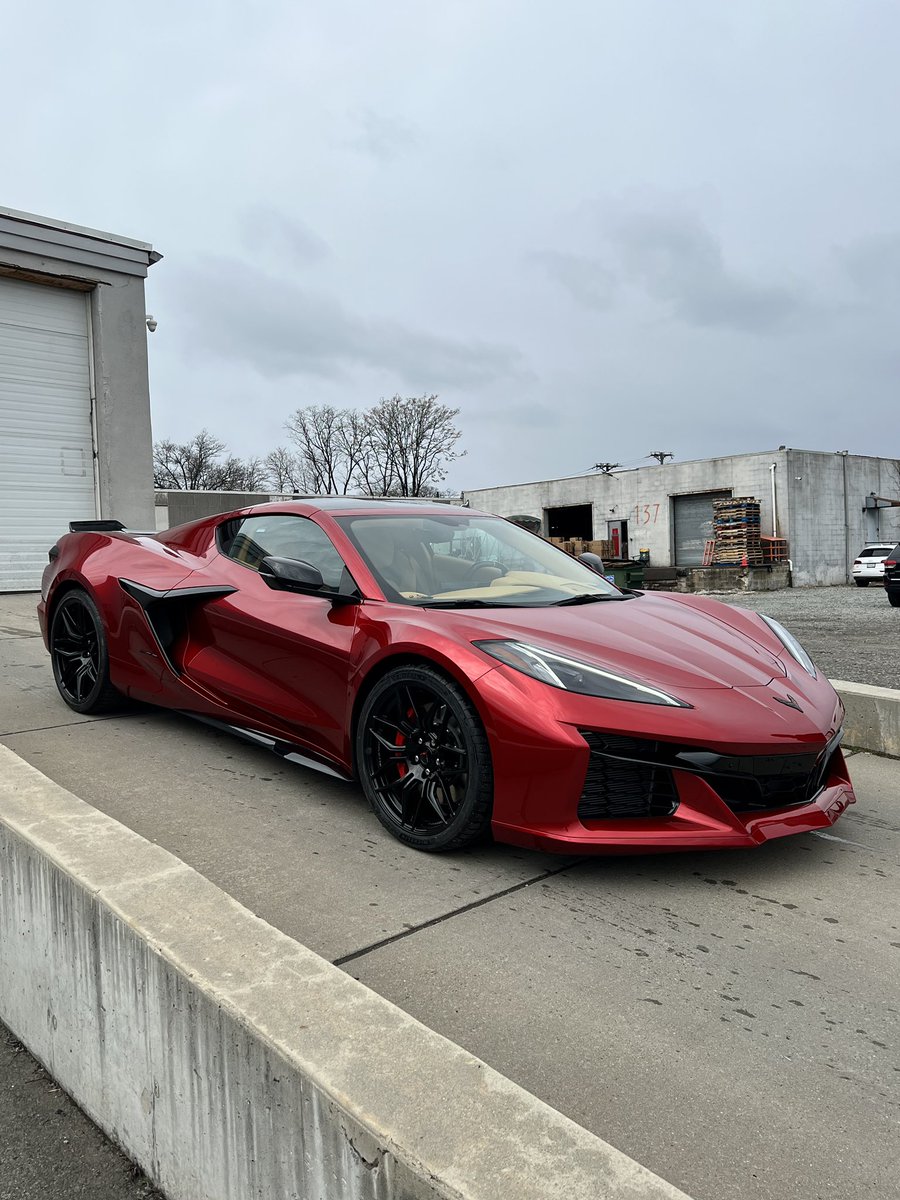 AutoActionNJ's tweet image. Check out this amazing 2023 Corvette Z06 straight from the factory! Our team applied SELF HEALING PAINT PROTECTION FILM on this beauty 🔥 Never a scratch on this car! Protect your investment &amp;amp; click the link in our bio to get started on your car 💯 #corvette #corvettez06 #ppf