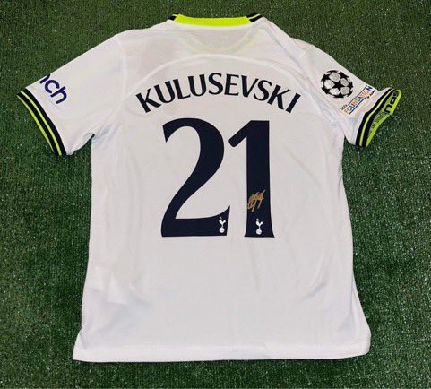 🤍⚽️ FREE - Don’t miss out! ⚽️🤍

If Spurs beat Preston in the FA Cup on Saturday by more than 2 goals then one lucky person will be selected to win the signed item below! 🇸🇪

To enter:
Retweet this
Follow me AND @SuzeSport