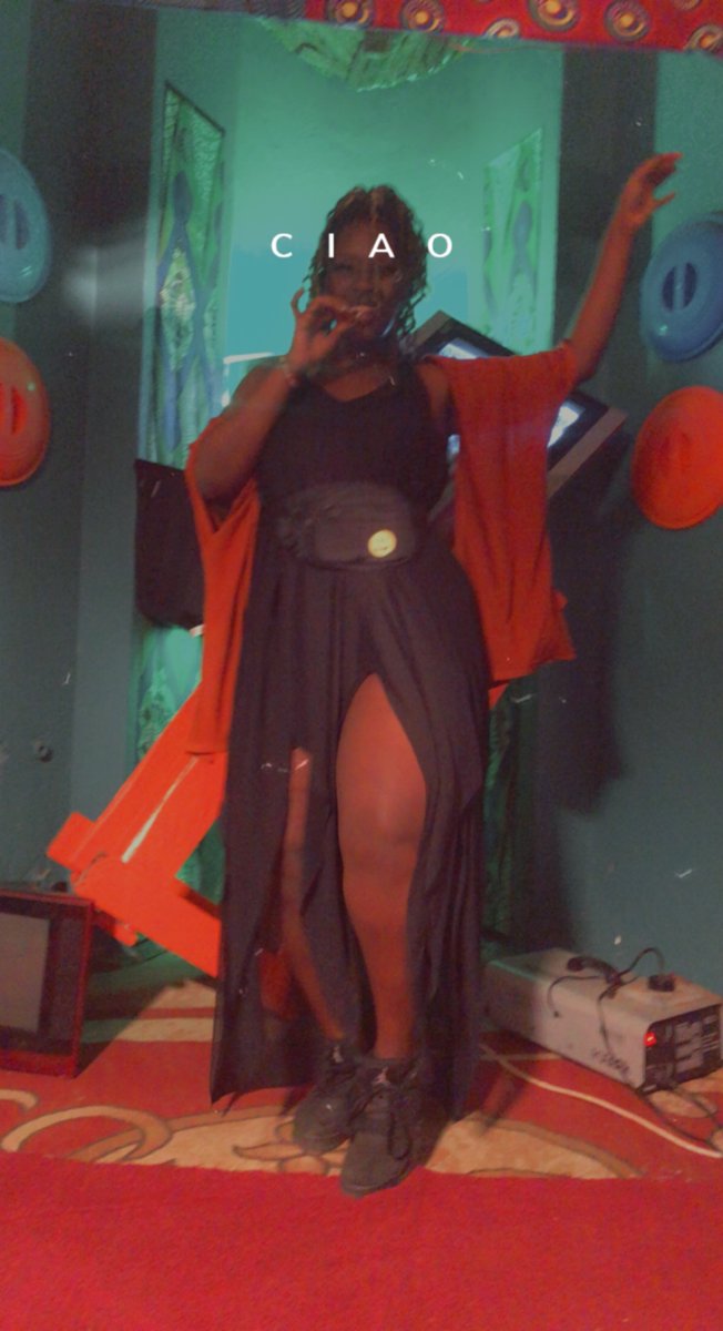 N I W E . A K E I N E
ku <a href="/lagumtherapper/">gumbot</a> <a href="/Denesi__/">Denesi</a> and Man lee video shoot at <a href="/TheKoona/">The Koona</a> 

📸 <a href="/PArigye/">eparigye</a>