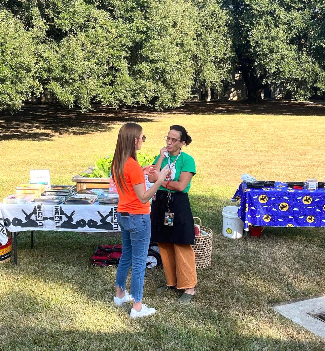 Flashback Friday to our Vibrant Communities afternoon with #theascentproject. We had a great time providing healthy snacks &amp; fresh fruit to the Ardenwood Village community. Contact our team if your organization is interested in joining the cause &amp; becoming a Hunger Relief Hero.