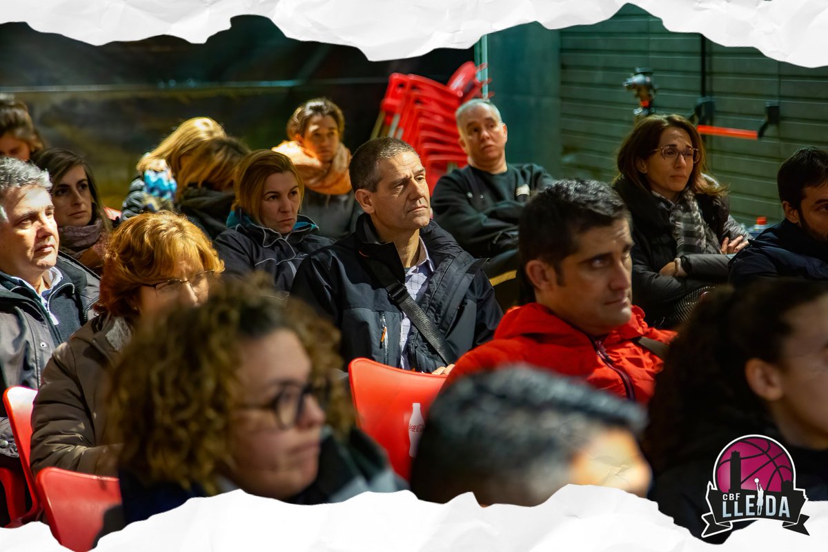 flleidabase's tweet photo. Tot un èxit l’activitat formativa en BONES MANS amb @_noemibonet i Àlex Gordillo‼️
Moltes gràcies a tots/es pares, mares i assistents en la jornada d’avui💜
#base #esport #cbflleida #bonesmans https://t.co/HFJUHvdFx4