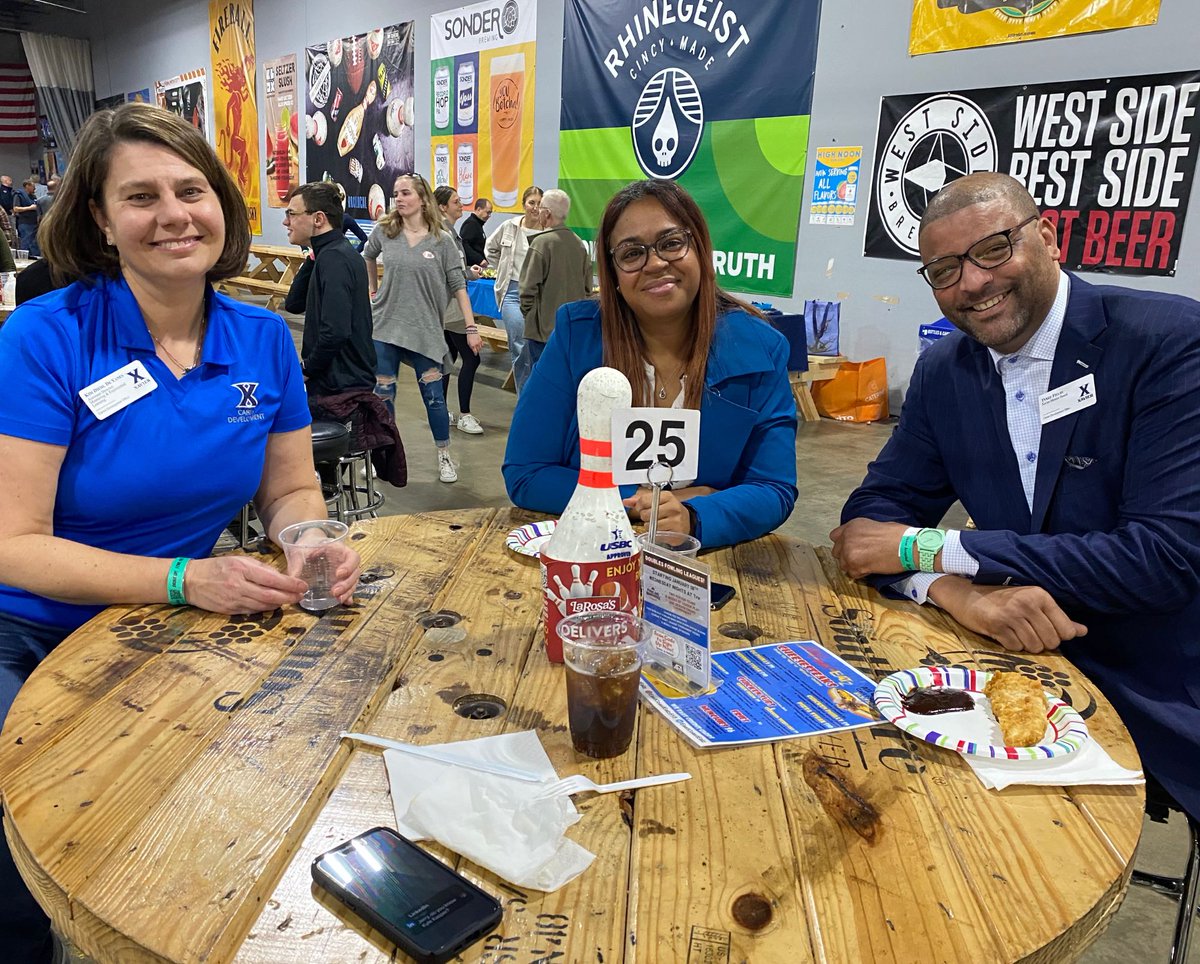 XUCareer's tweet photo. What a fun night at the Fowling Warehouse! Want to attend fun networking events like this? Join the Professional Mentor Program! For questions, email mentor@xavier.edu, or attend one of our upcoming Information Sessions. Register now on Handshake! https://t.co/RF8YFnzUep