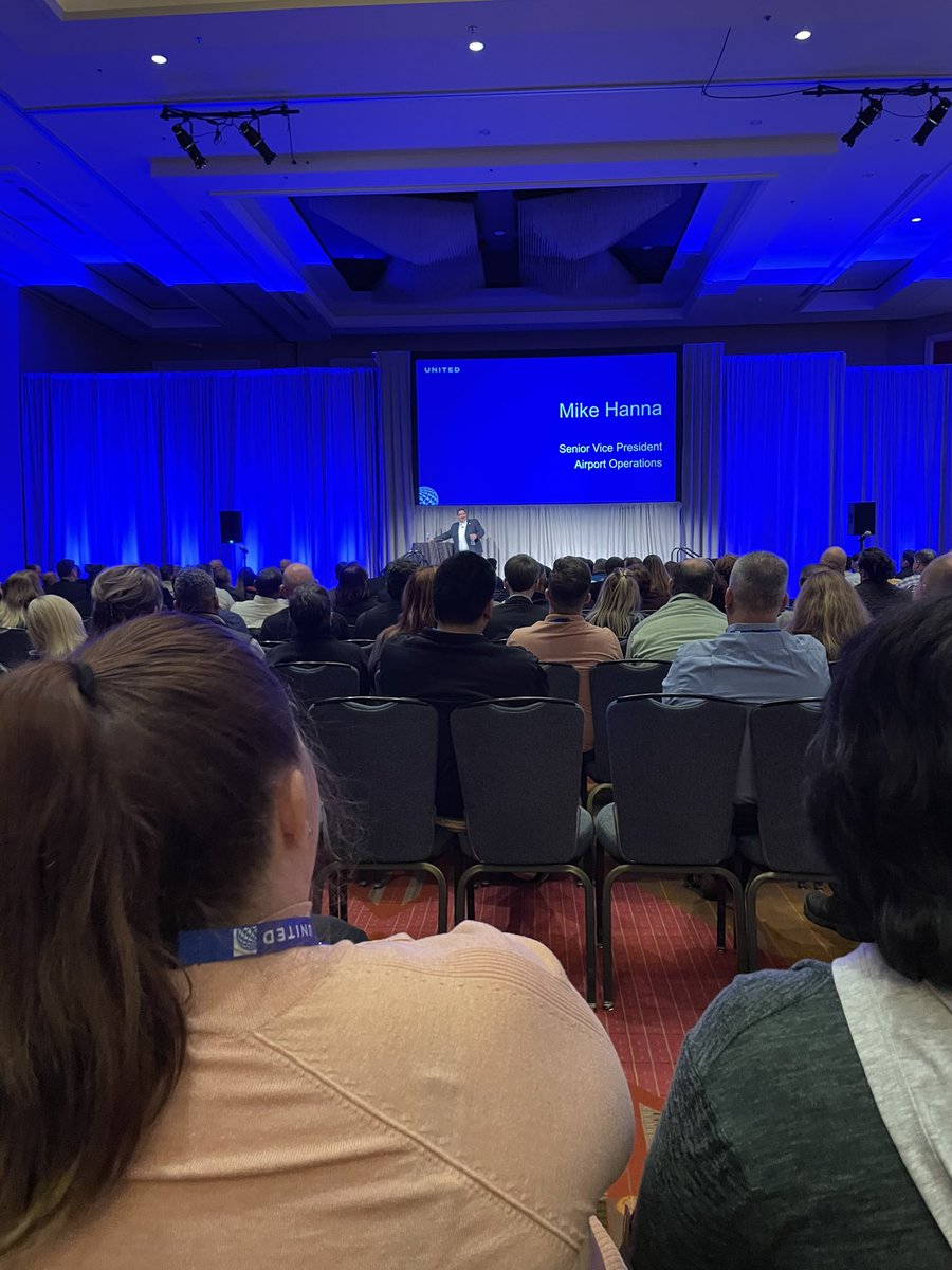 Good Leads the. Way, great leadership conference at ORD <a href="/ClarissaAtUA/">Clarissa Ingram</a> @vjpassa <a href="/Auggiie69/">Lori Augustine</a>