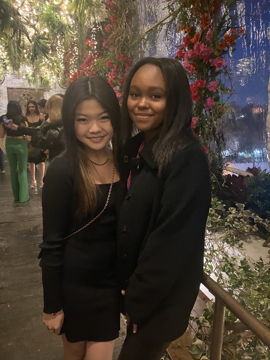 lidyajewett's tweet photo. forever friends @miyacech #catchla #16 https://t.co/81J8YzUl2S