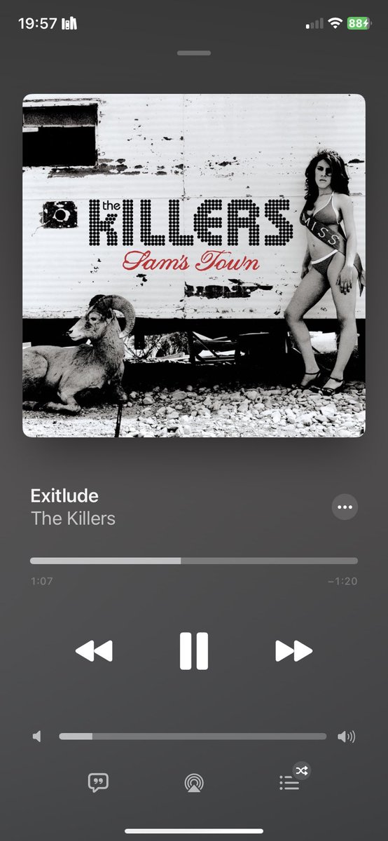nikobearr's tweet photo. never listening to this song the same now https://t.co/iYXAjcrD6A