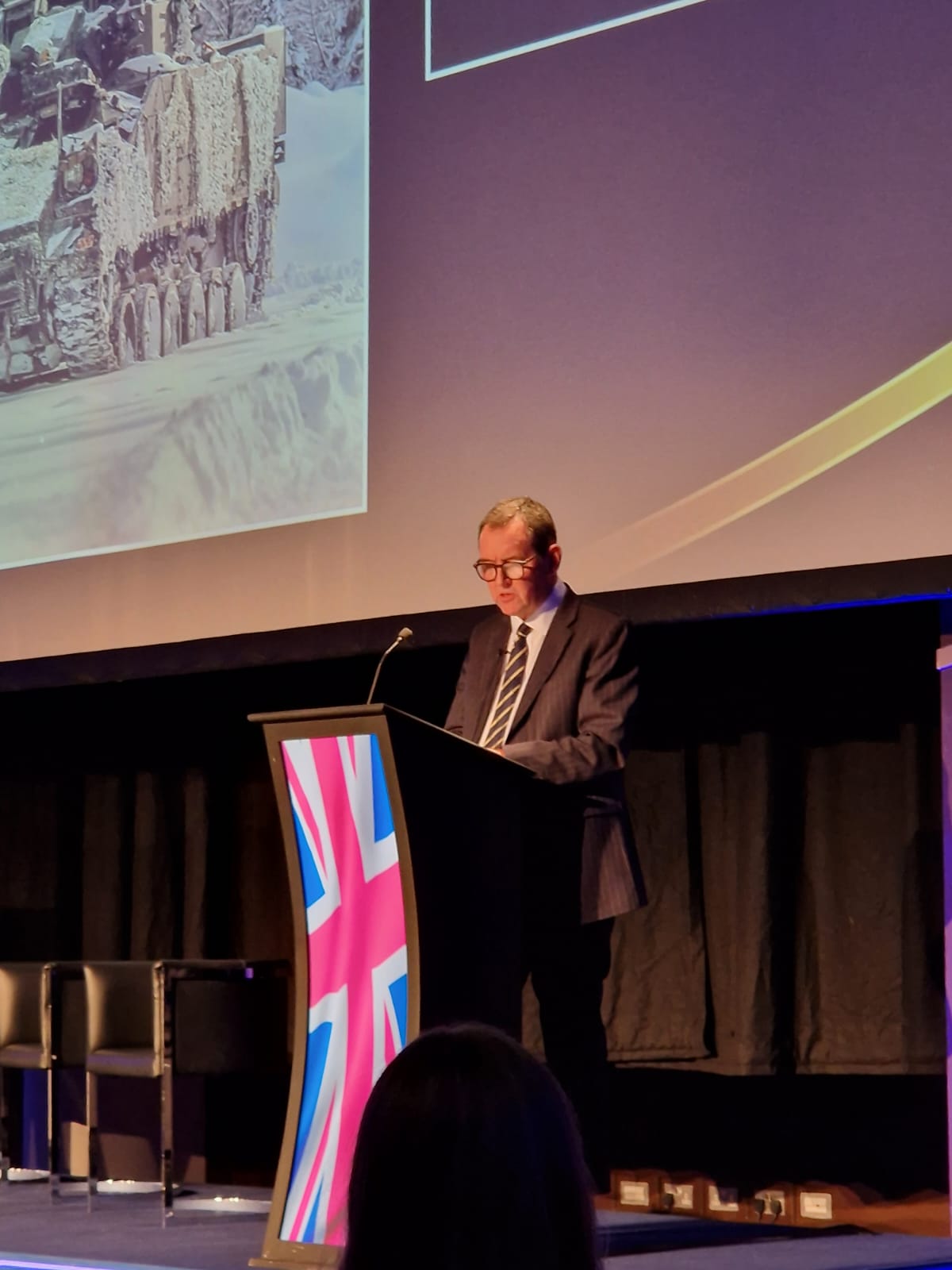 Defence Equipment & Support on Twitter: