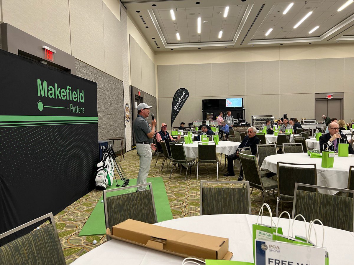 Make_putt's tweet photo. Brand ambassador Wayne DeFrancesco speaking on the Makefield putter at the press breakfast this morning ⛳️ #makefieldputters #makefieldputter #makefield #makeputt #golf #golfswing #golflife #golflove #golfer #pga #pgashow #pgashow2023 #golfpro #golfcourse #madeintheusa https://t.co/f5fx38Mgui