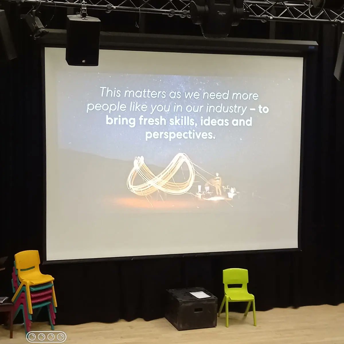 Yr 10 <a href="/LangleyAcademy/">The Langley Academy</a> <a href="/Arbib_Ed/">The Arbib Education Trust</a> thank Adam Strudwick of <a href="/perkinswill/">Perkins&Will</a> and @speakrs4schools for an interesting talk on his work with global companies, and the importance of sustainability and diversity in future careers in #architecture #construction and #design