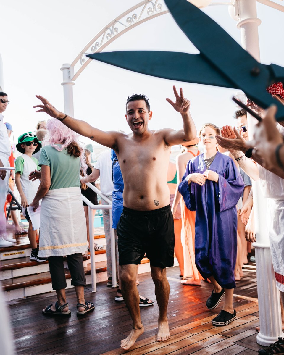 SemesterAtSea's tweet photo. From pollywogs ➡️ shellbacks 🐢

Our voyagers crossed the equator today and shell-ebrated King Neptune style 
.
.
.
#semesteratsea #sas #sassp23 #neptuneday #traditions #equator https://t.co/gqgwWrMlCC