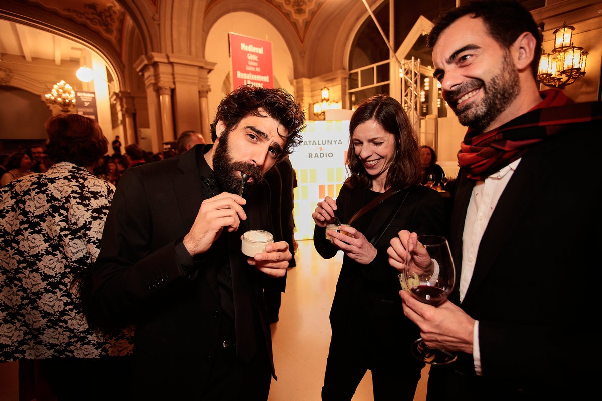 Com sempre un luxe comptar amb les degustacions Km 0 de @dop_igp_cat #AvellanaReus <a href="/LeoBoeck/">Leo Boeck</a>  <a href="/blaiperis/">vicent peris</a>, pastisseria Rodellas #CalaMarxanta #Spherience #VirtuteNaturae #FemPa <a href="/frit_ravich/">FRIT RAVICH</a> i #GelatsAngelo ✨#PremisGaudí