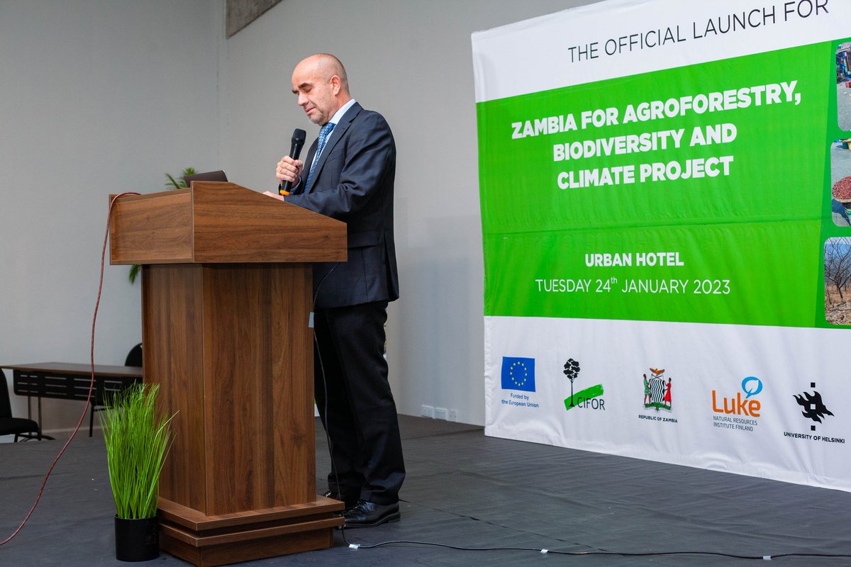 TheLandAlliance's tweet photo. Funded by @EU_Commission's #DeSIRA initiative, Z4ABC is led by @CIFOR-ICRAF and implemented in collaboration with @LukeFinland, @helsinkiuni, @HAMK_UAS, and local stakeholders. 

The project will also work to contribute to #Zambia's NDCs to climate change mitigation &amp; adaptation. https://t.co/IRWuOKKG2r