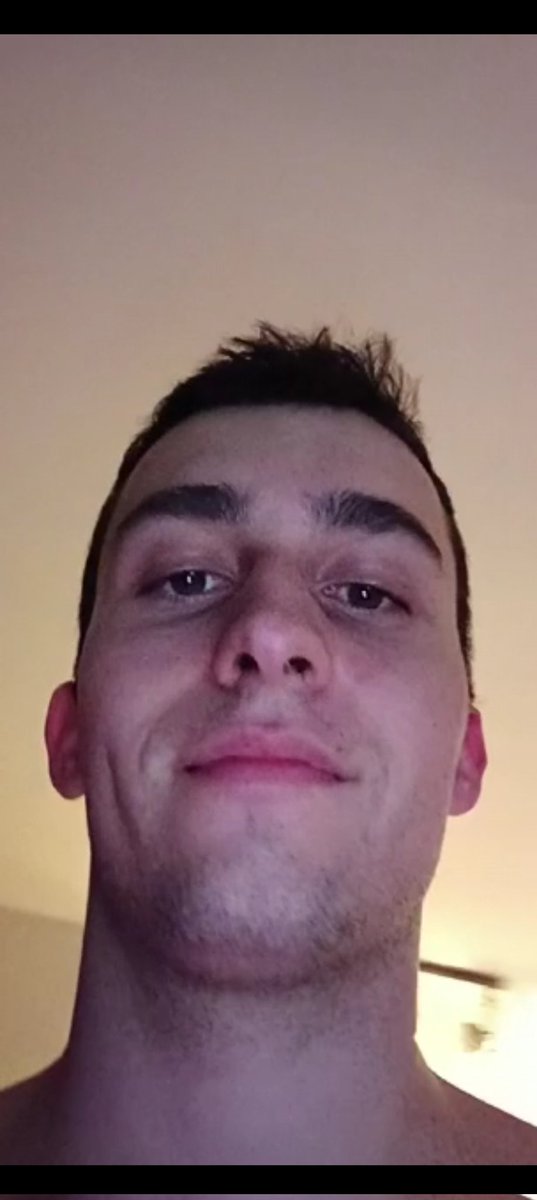 Mottade_28's tweet photo. Tu faisais partie des meilleurs twittos de ta génération. Tu laisses derrière toi bien plus que des amis mais bel et bien une seconde famille.
J'ai une pensée particulière pour José et Oscar qui sont partiellement responsable de ceci.
Si vis pacem para bellum.
#watib https://t.co/PWYWIjbmTM