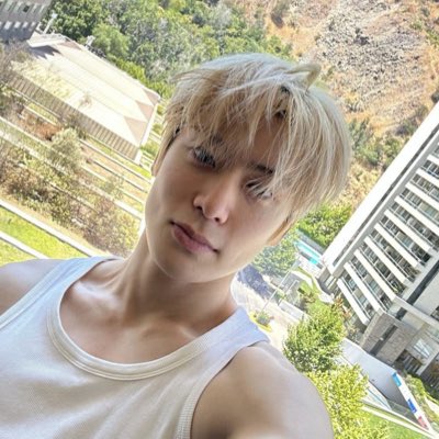 ฝรั่งทรงนี้เธอชอบไหม #.NewProfilePic