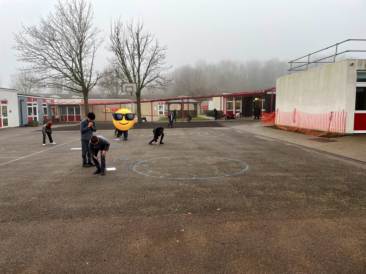 MissByrneCTS's tweet photo. For our ‘Be Active’ step to wellbeing we braved the fog, took our maths outside & multiplied fractions by whole numbers using chalk! @MissWCTS @CTS_Watford #cherryweek #beactive #CTSMaths https://t.co/l02AbGLQpP