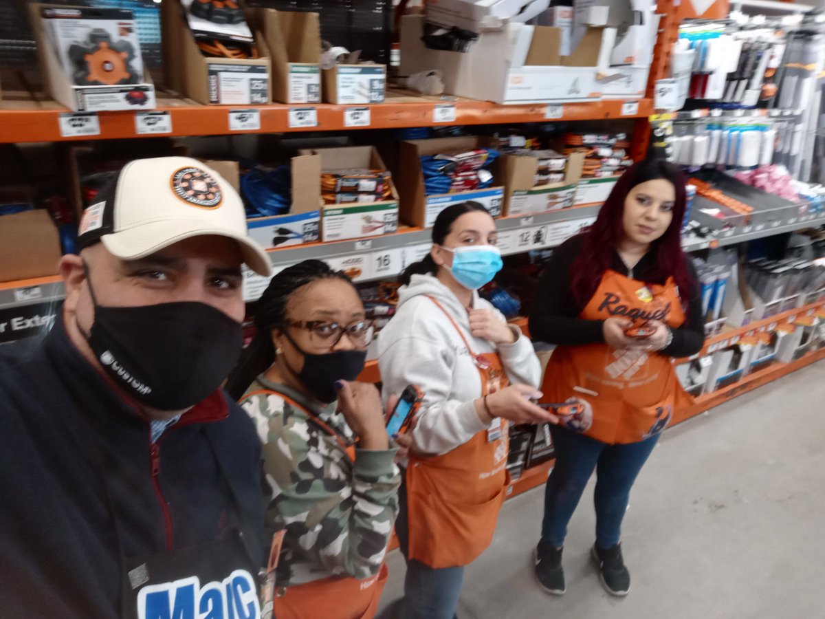 📢Shout Out..

🤜1961 Leadership &amp; Associates🤛

..PK on Sidekick

Thank you, for ALL you do.🧡

<a href="/LoganSquare1961/">Logan Square 1961</a> @LemmaTony <a href="/D65Hutch/">Gary Hutchinson</a> @MattDominiakD65 <a href="/MikeRousek/">Mike Rousek</a> <a href="/MannyZ1961/">Manny</a> <a href="/Vito1961/">Vito</a> <a href="/RaquelOnTheMoon/">RaquelOnTheMoon</a> <a href="/hdchuckcentral/">Chuck Christensen</a> <a href="/LilyGSV/">Lydia Garcia</a>