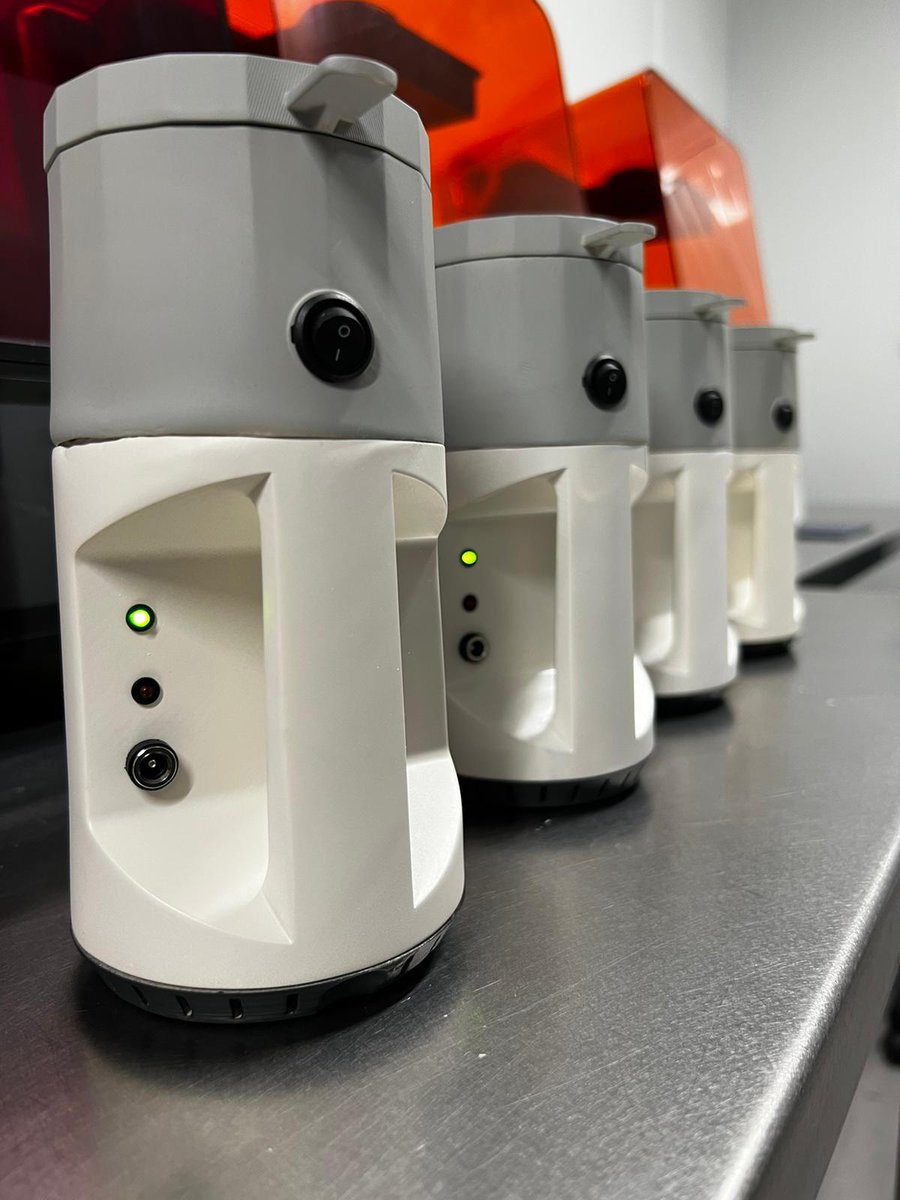 MetabixB's tweet photo. Podemos afirmar que el avance técnico y comercial de la tecnología metaBIX Biotech en muestreos de campo de animales en confinamiento es excepcional. Estamos superando los 15 equipos CAPTŪS (muestreador de aire) entregados a clientes regionales y multinacionales. https://t.co/iYH4t9p5EX