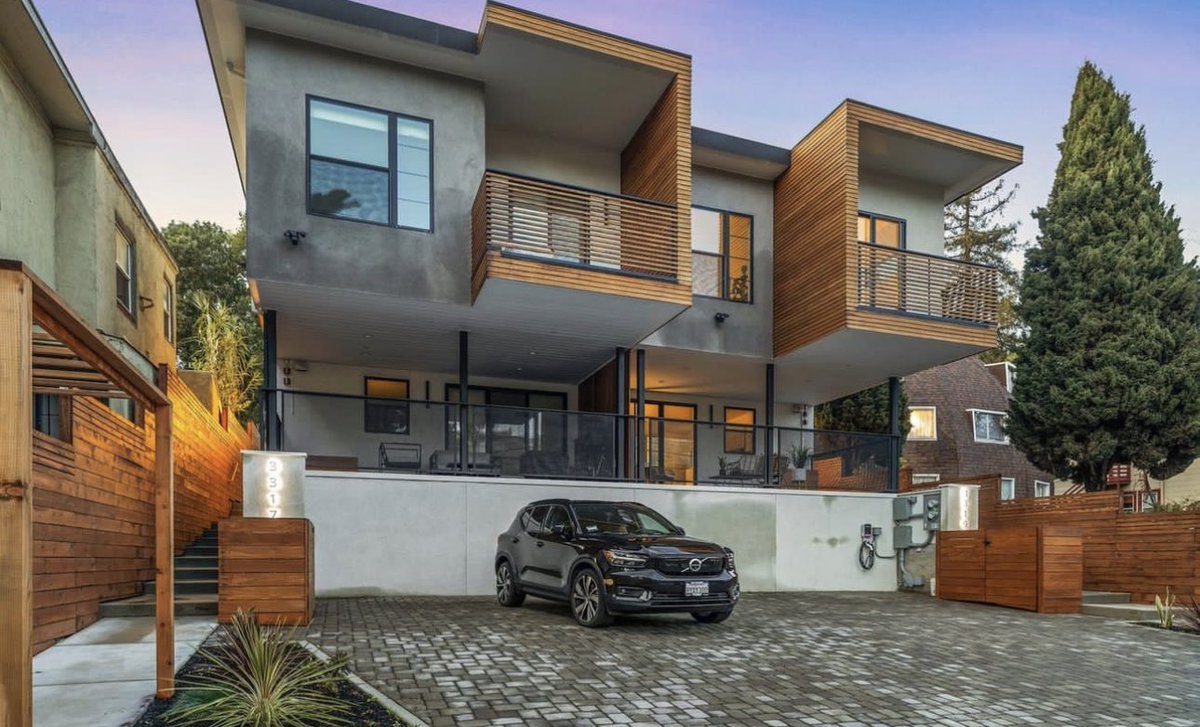 padigoodspeed's tweet photo. Grand Lake, Oakland California. This beautiful townhome is listed at $799K, I’m guessing it’ll sell quick, and above list price. https://t.co/ZEO4ggy8Z0