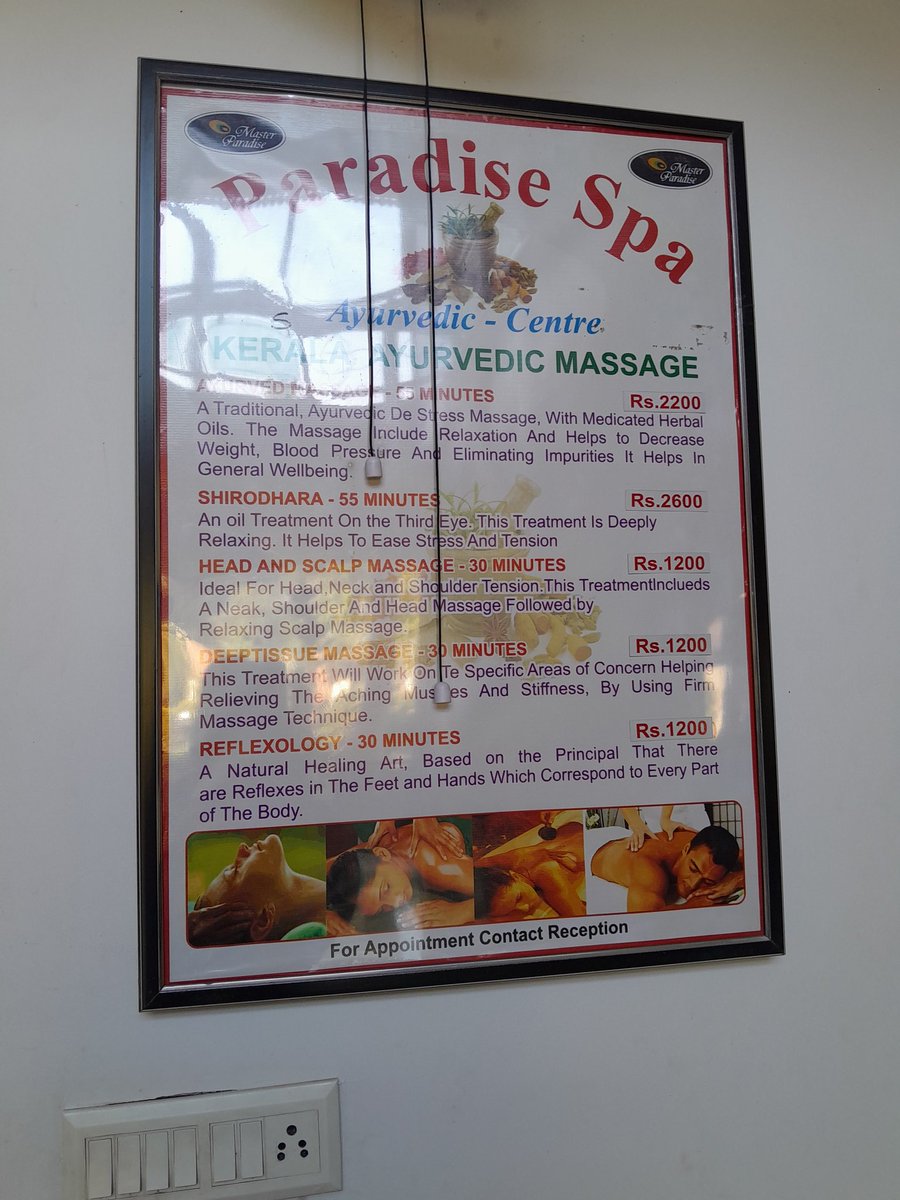 CmereTieTellya's tweet photo. Look what they call an Indian head massage in India!
...
..
A head massage. https://t.co/uv6khe8pk9