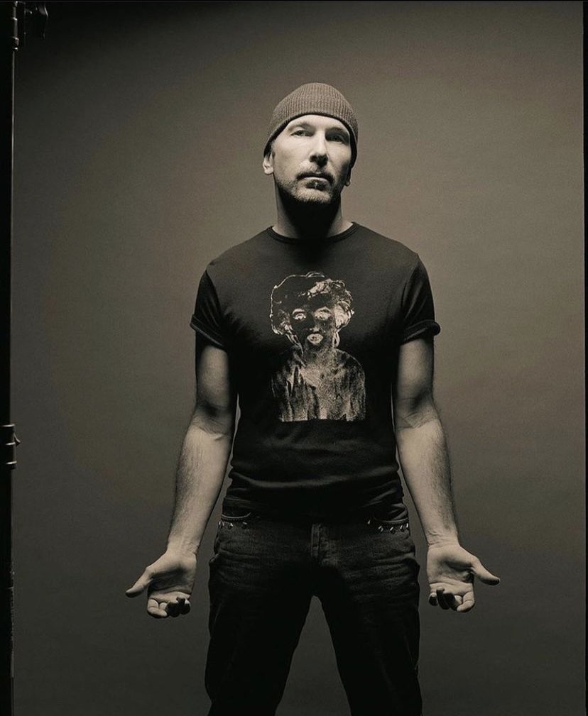 ScoobyGangKid's tweet photo. Ya know what? It’s Wednesday. Mid-way through the week. We’re all feeling it. So why not distract from all that.
Yeah. I think now would be the perfect moment for some good, old-fashioned Edge appreciation, right? Right.
#MrTheEdge #U2 https://t.co/eL4CWnJrbX