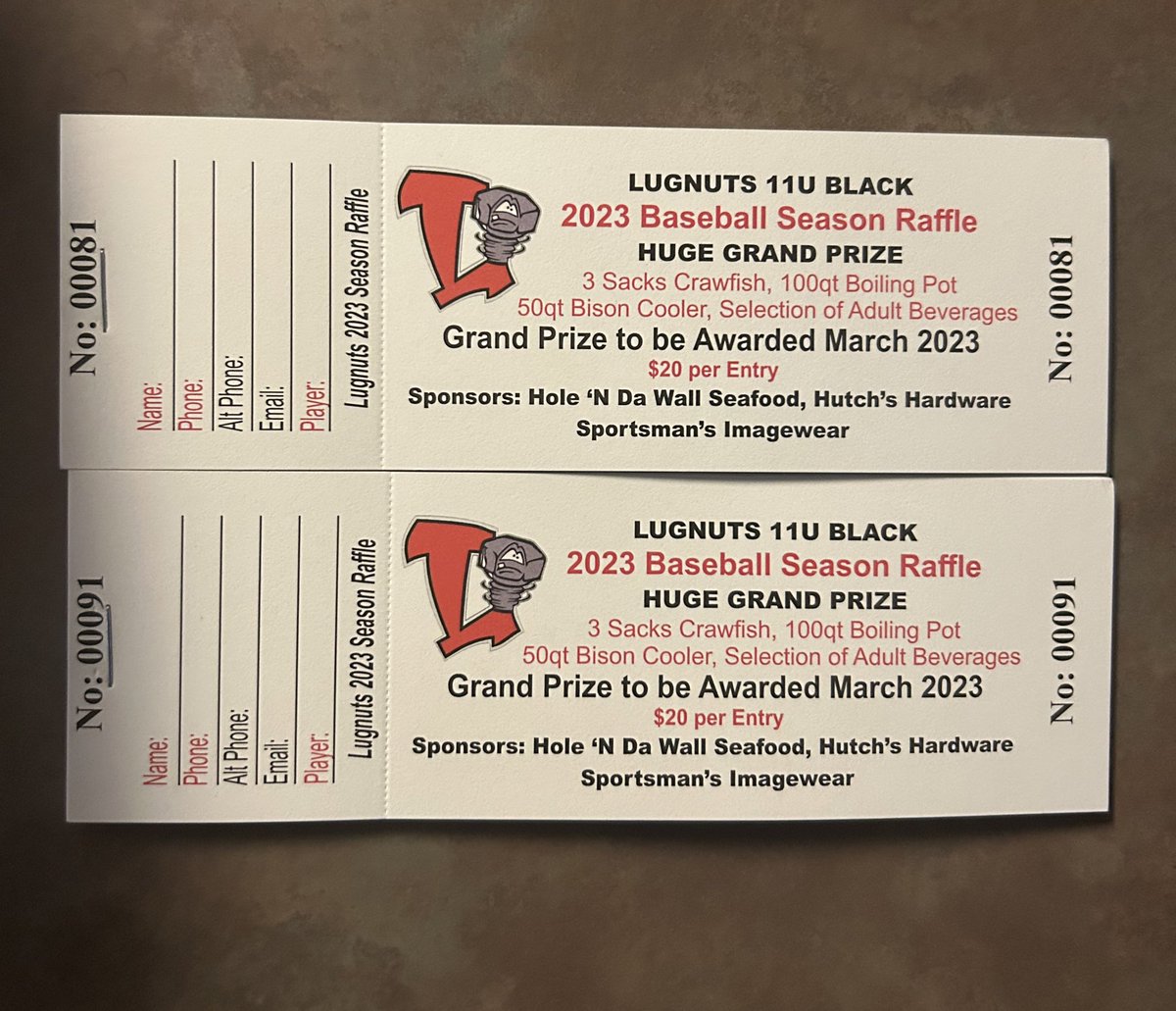 D___jMurray's tweet photo. We’ve put together a HUGE raffle with $1500 in prizes (3 Sacks of Crawfish, 100Qt Boiling Pot,50Qt Bison Cooler and good selection of Adult Beverages) Tickets are 20$ each, 1 winner will be pulled on Facebook Live!!Message me if interested!! Thanks for the support #GeauxNuts🔩⚾️ https://t.co/iUS5O9rQ7k