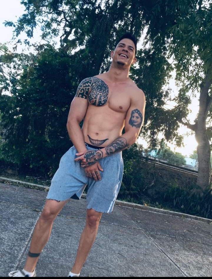 sexys41679211's tweet photo. Que bola mi gente, ustedes pagarían por un bebecito como yo 😅🥴.
#Tubebe https://t.co/wYYFP5yehh