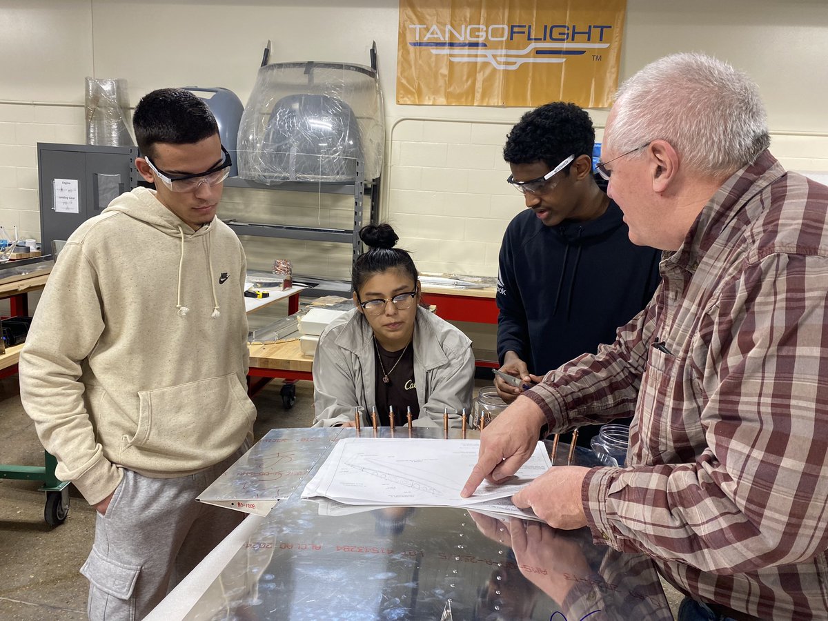 gish_aviation's tweet photo. We have a new Aviation Technician student!
Welcome Cesar Puebla!
#aviation #aviationhighschool #tangoflight #RV12 #RV12iS #GISH #CPI #GIPS https://t.co/Qs7e7p2YwZ