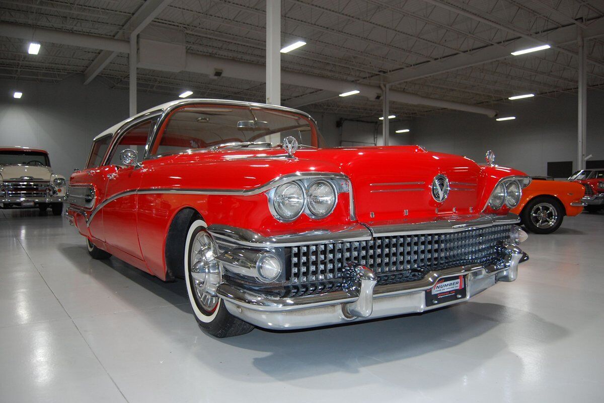 Mercomatic's tweet image. 1958 #Buick Special Riviera #EstateWagon; 364 cid, 2 bbl, 250 hp; Variable-Pitch Dynaflow. Styling left an impression of mass and bulk, weighing 100 lbs more than the 1957 car. Chrome embellishment was tiresomely unrelenting, including a large rear fender rocket-shaped gewgaw