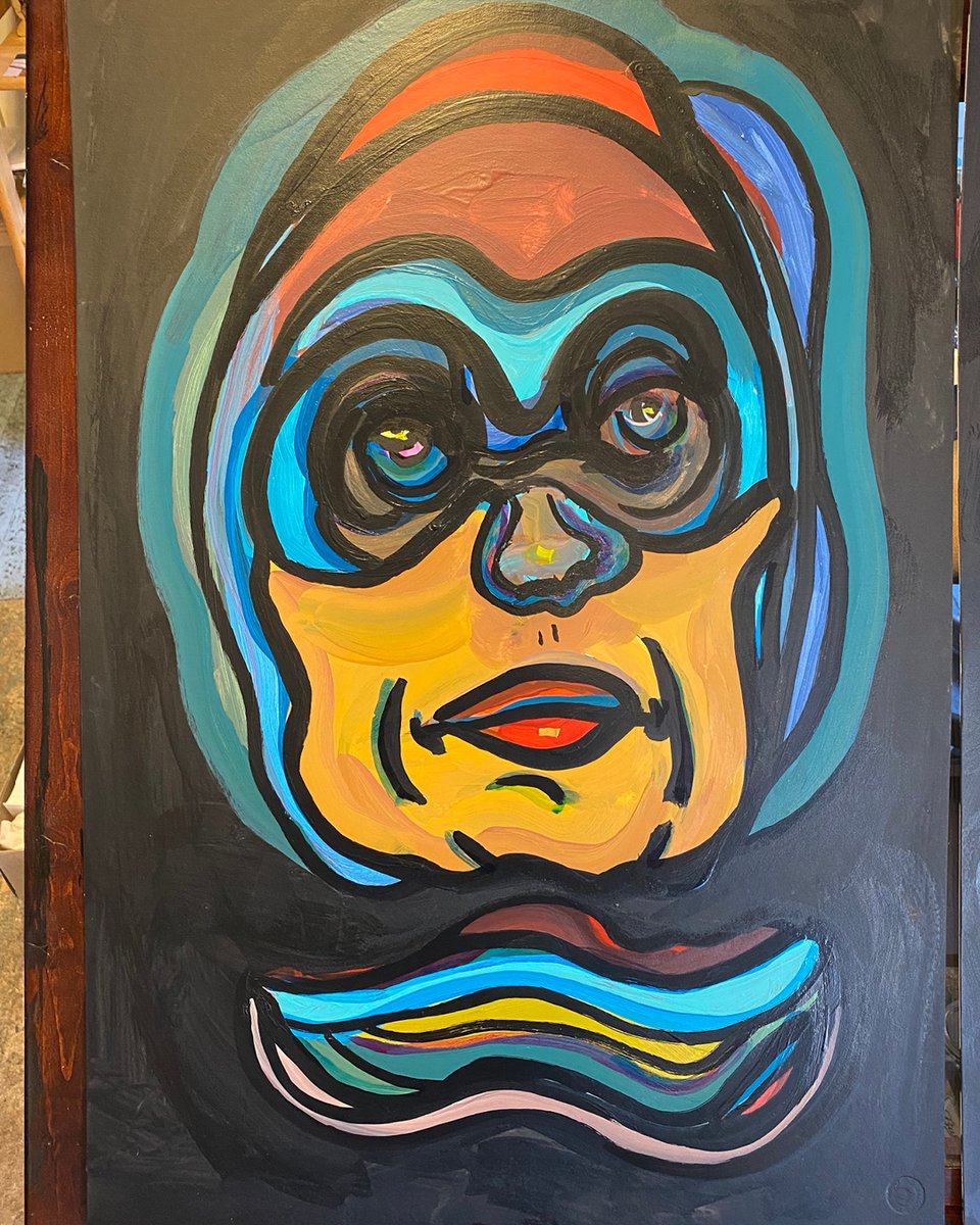 DickCrispo's tweet image. The contrast of the #warmhues with the #coolhues creates an impact calling the viewer’s attention.