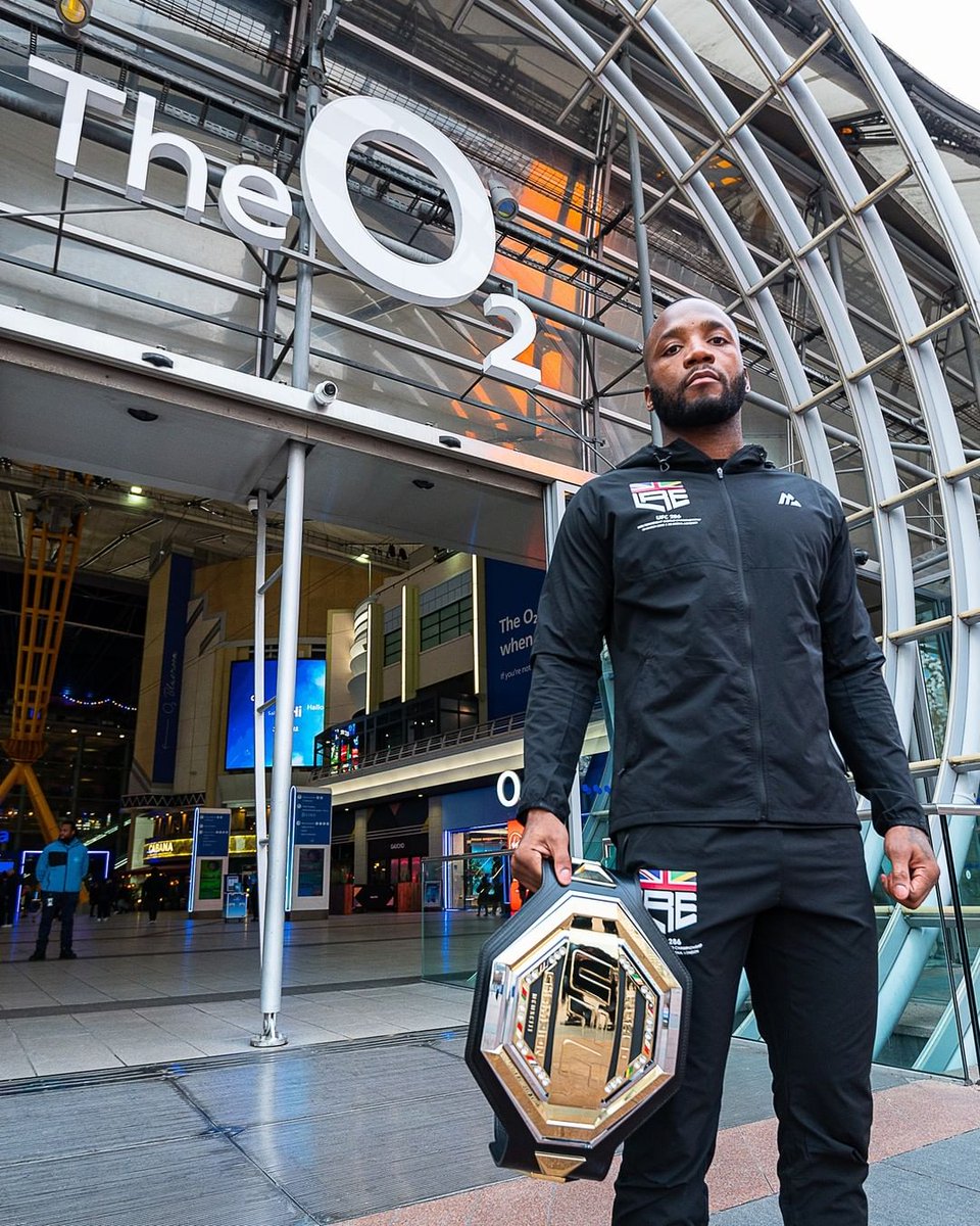 𝙎𝙩𝙧𝙖𝙥 𝙎𝙚𝙖𝙨𝙤𝙣 𝙞𝙣 𝙇𝙤𝙣𝙙𝙤𝙣 𝙏𝙤𝙬𝙣 🏆

@Leon_edwardsmma's homecoming will be SPECIAL 🤩🇬🇧🇯🇲

#UFC286